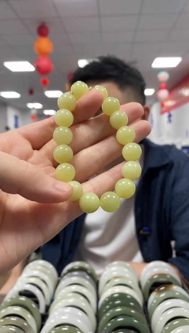 手链未镶嵌和田玉高品黄玉卡12手串一条