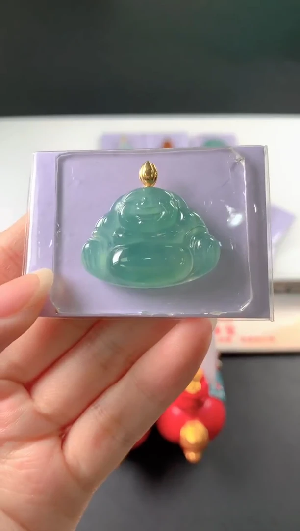 颈饰18K金镶嵌翡翠兰****”吊坠