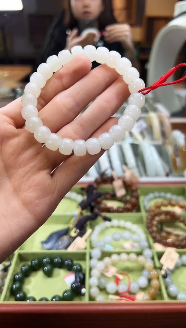 未镶嵌手串和田玉天泰白玉算盘珠手串卡8x10，细度79