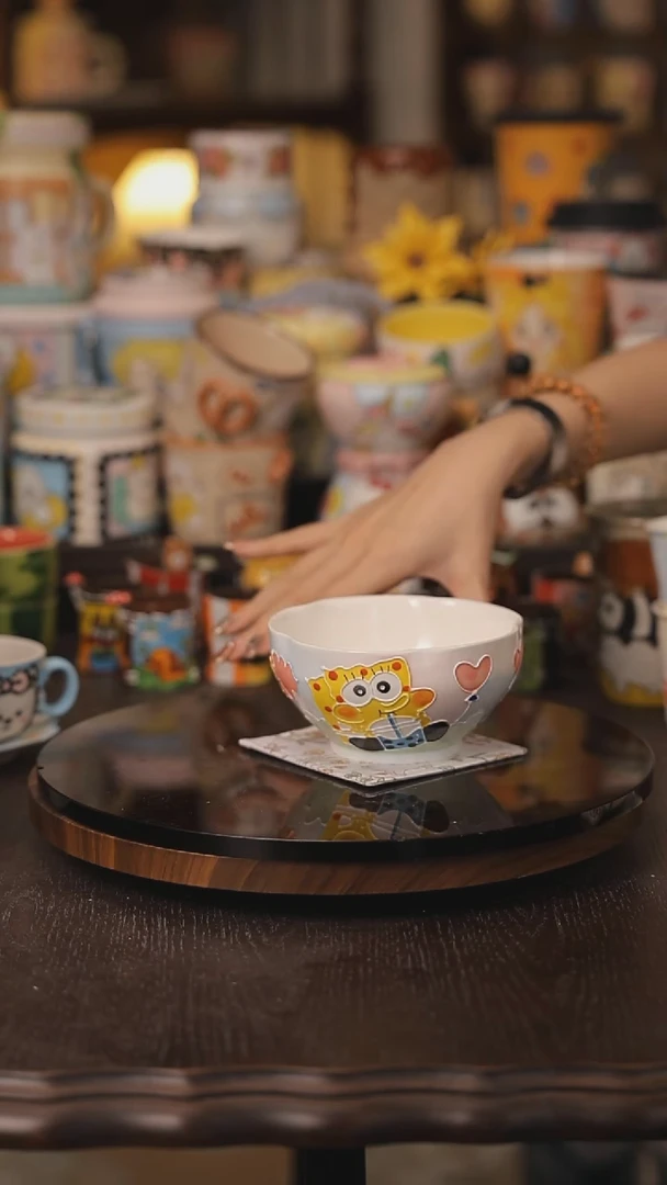 景德镇釉下彩绘设计师款式陶瓷