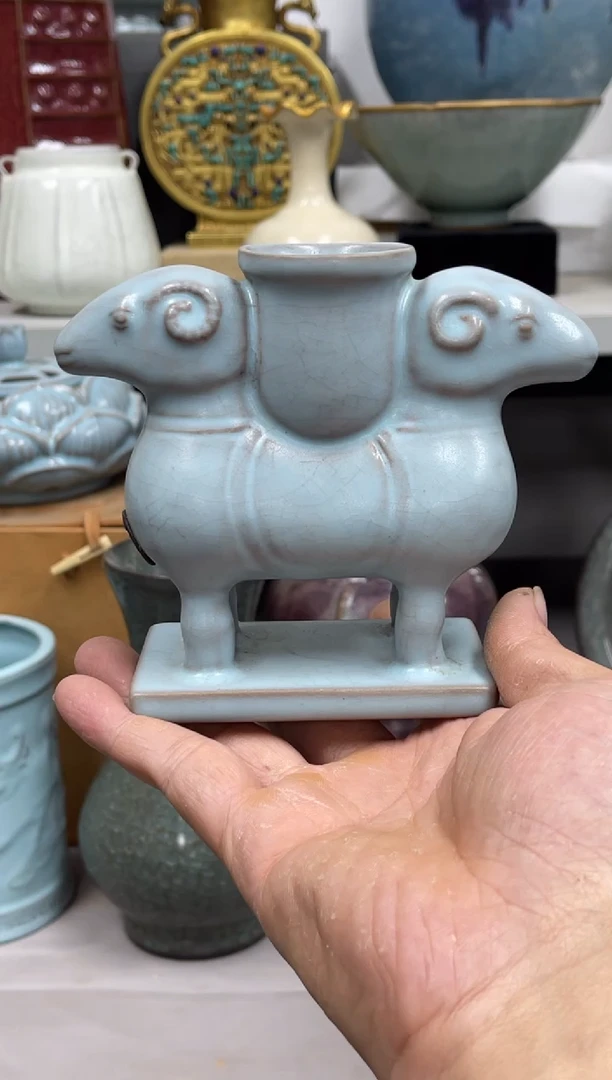 摆件汝窑双羊尊摆件
