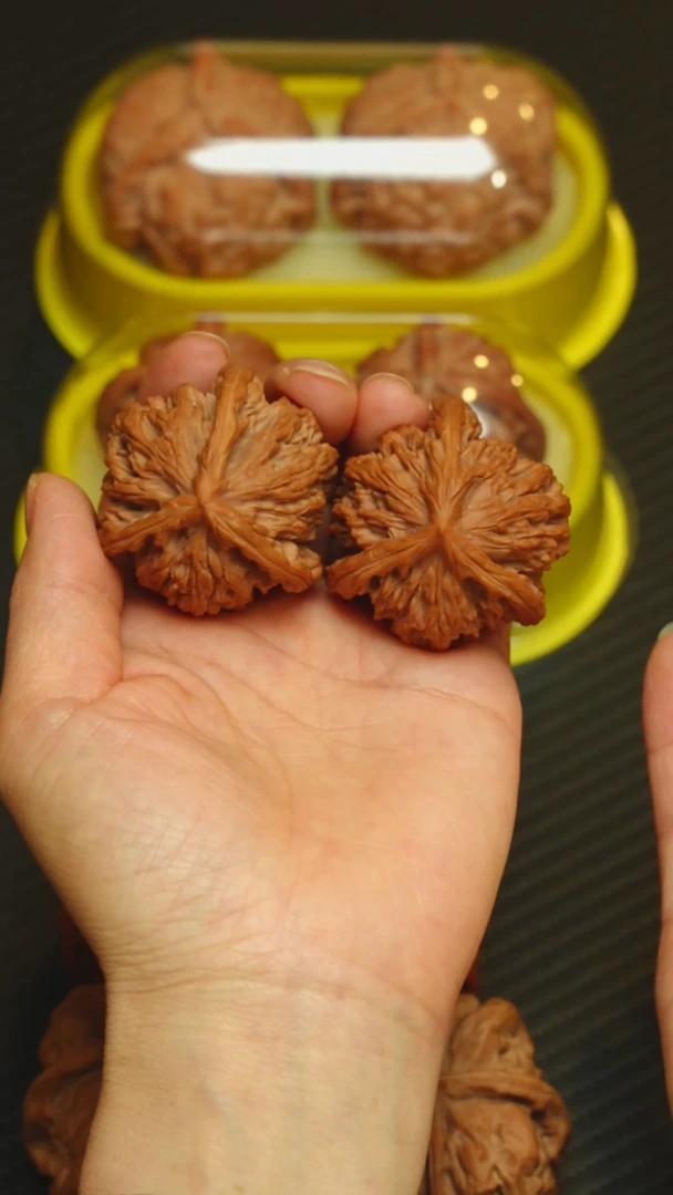 吊坠文玩核桃44 麦穗虎头奔顶奢