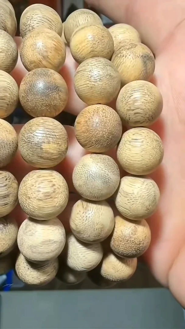 沉香手串28号香港凤凰山1.2多样性发一