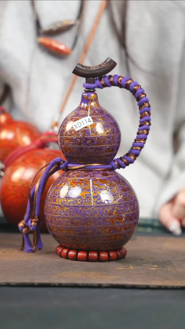 【闪购商品】XD114漆艺酒葫芦不包手串及旋转底座