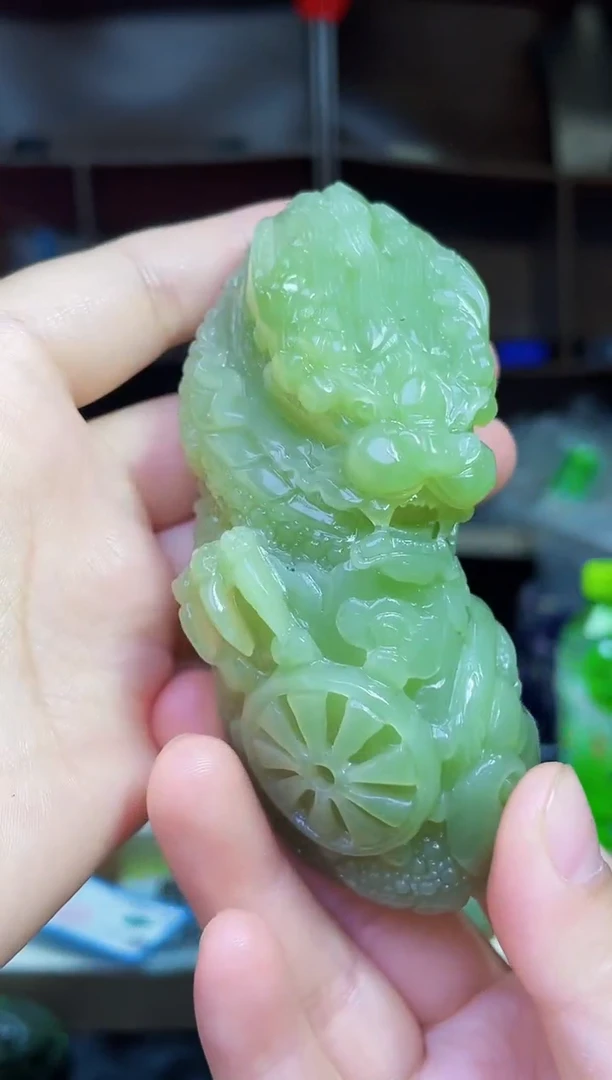 和田玉未镶嵌颈饰1