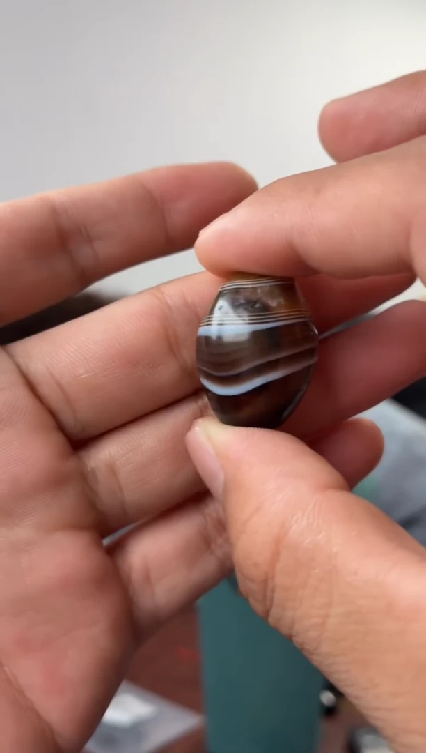 未镶嵌项链玛瑙/玉髓噶玛珠宝