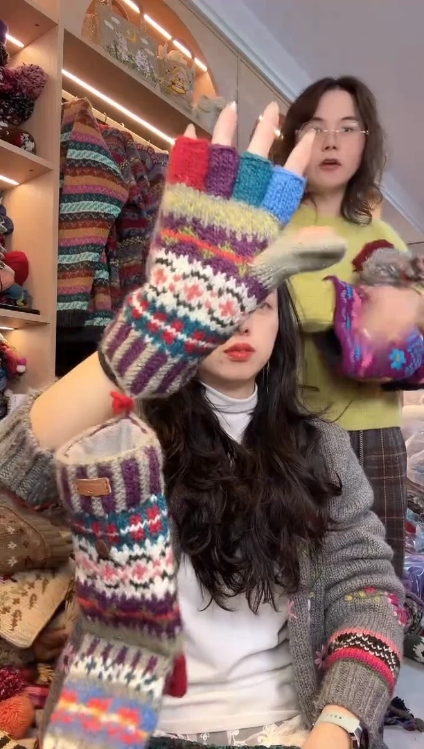 羊毛百羊毛青花瓷五指手套