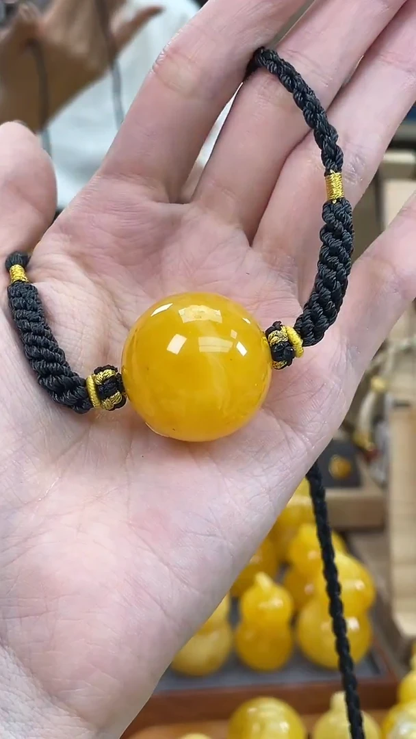 裸石琥珀未镶嵌微瑕j83