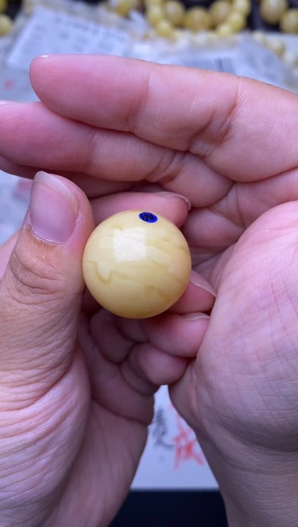 裸石琥珀未镶嵌大小姐珠宝严选61