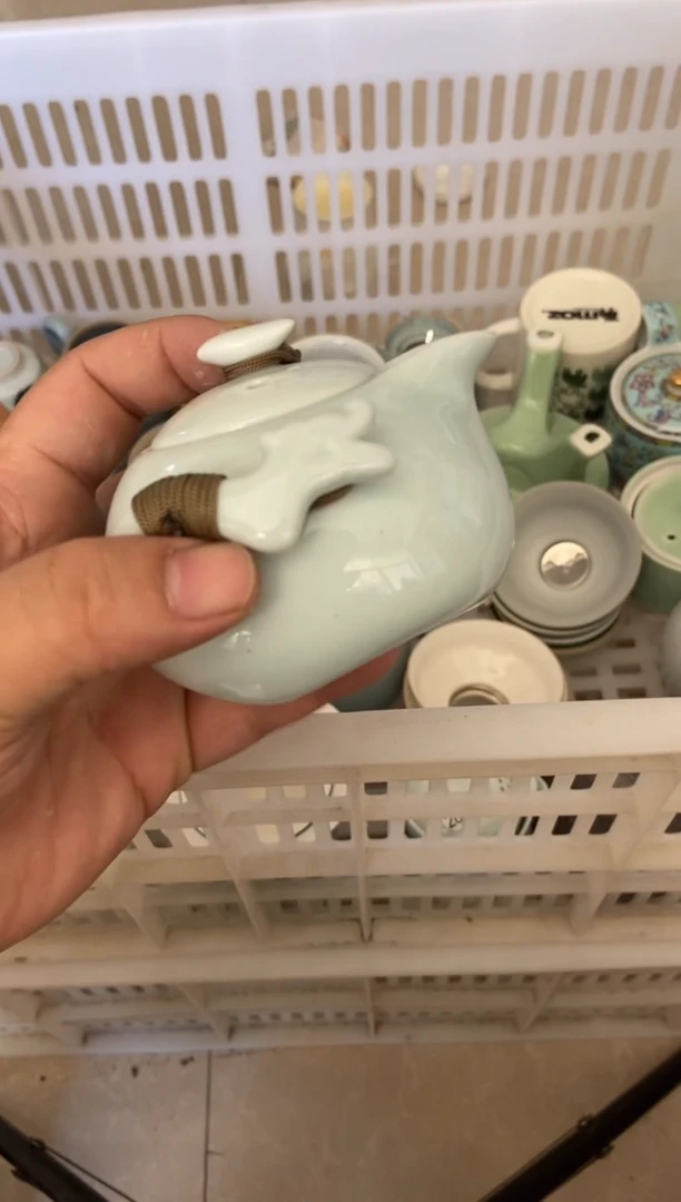无运费险有瑕疵的摄影的产品有使用过的痕迹有点脏介意勿拍