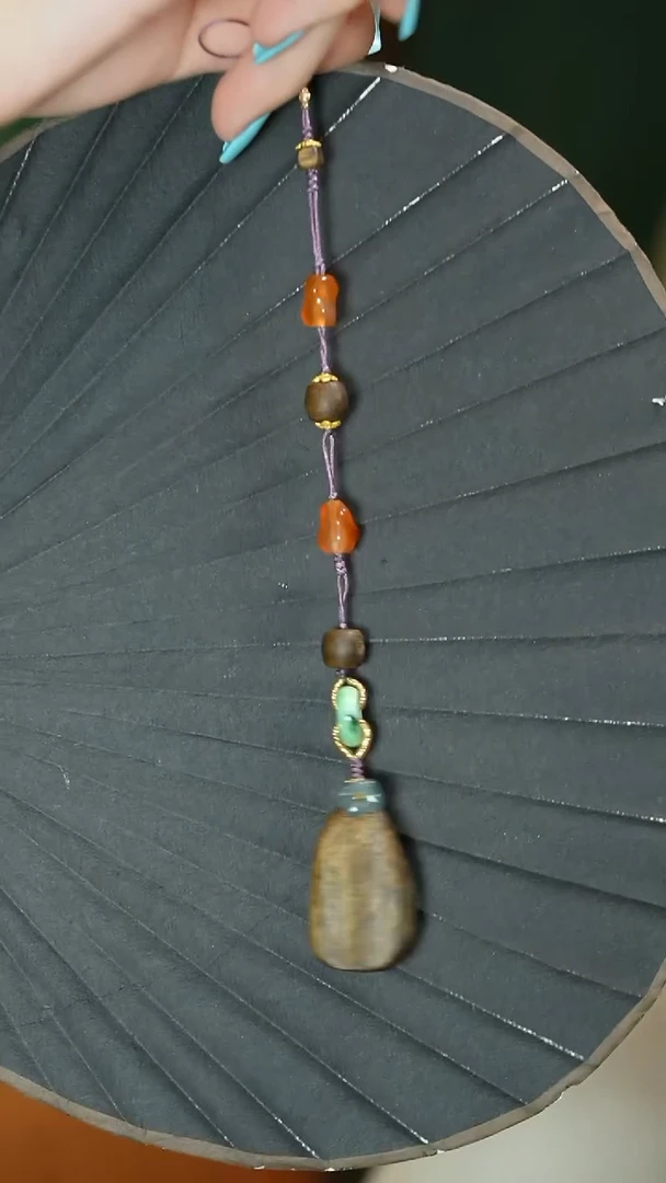 【闪购商品】翡翠吊坠(不含链)未镶嵌支持48小时鉴赏