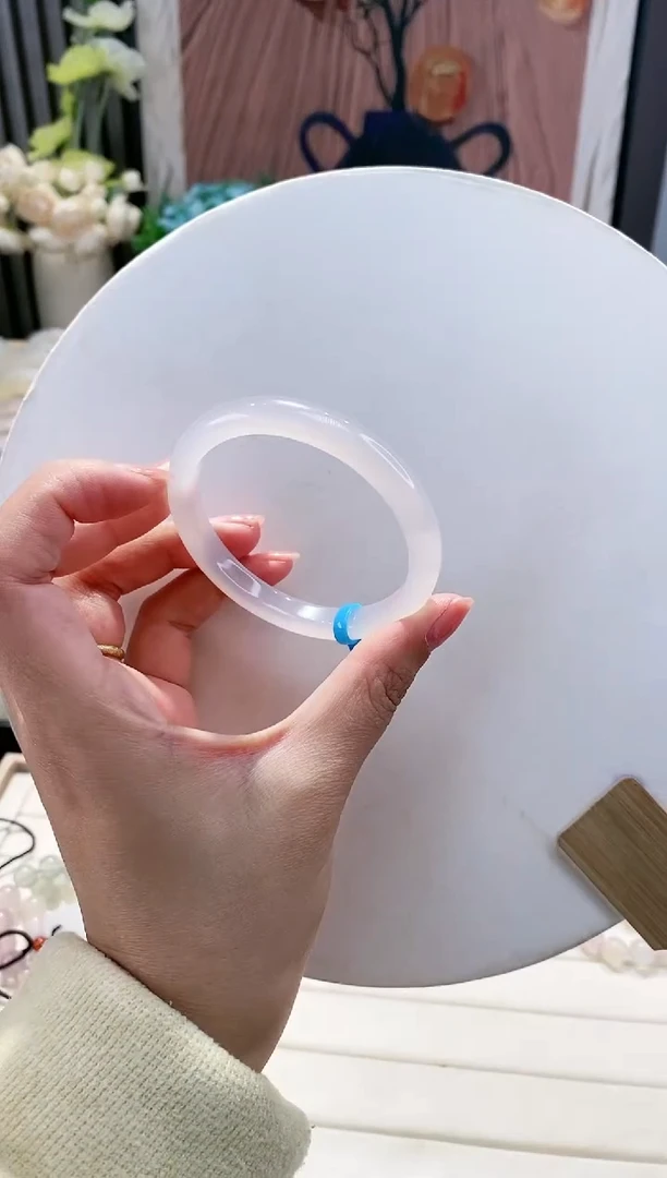 手镯玛瑙/玉髓未镶嵌84-53.4