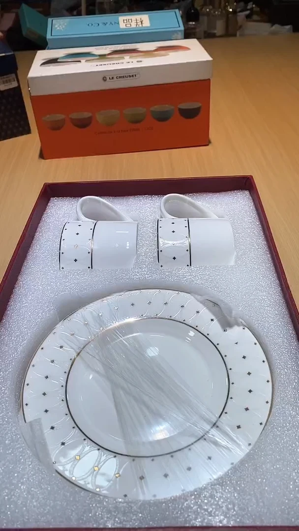 【闪购商品】瓷片锅碗瓢盆一件不剩