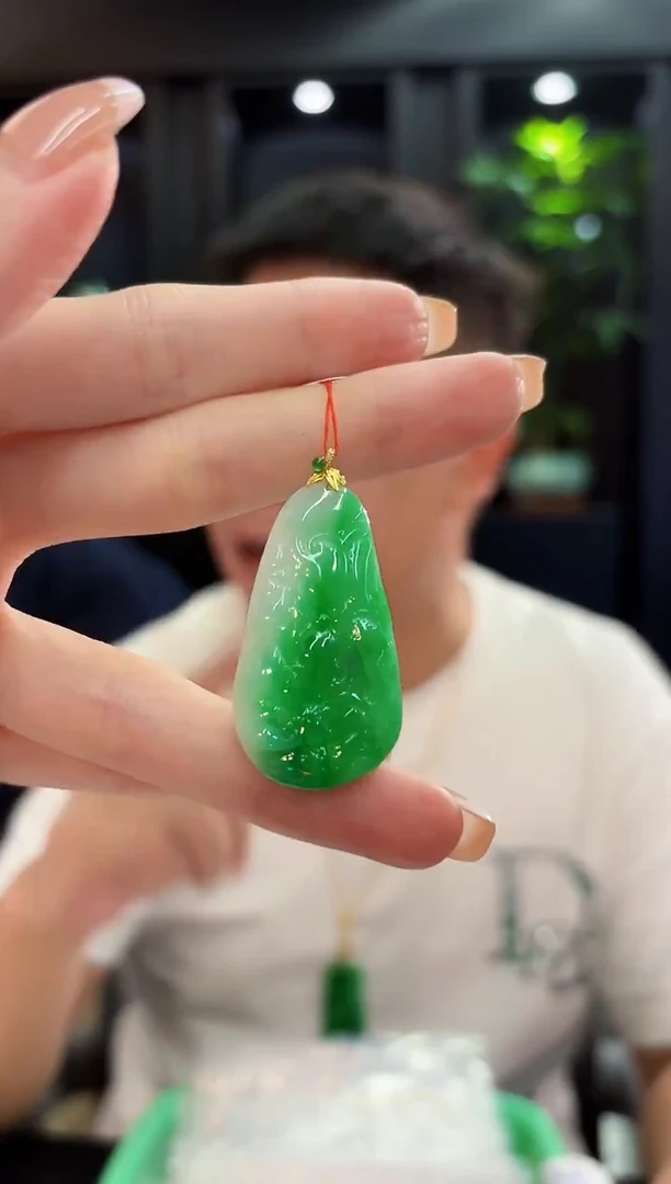 吊坠(不含链)18K金镶嵌翡翠 缅料A货/支持复检/一件