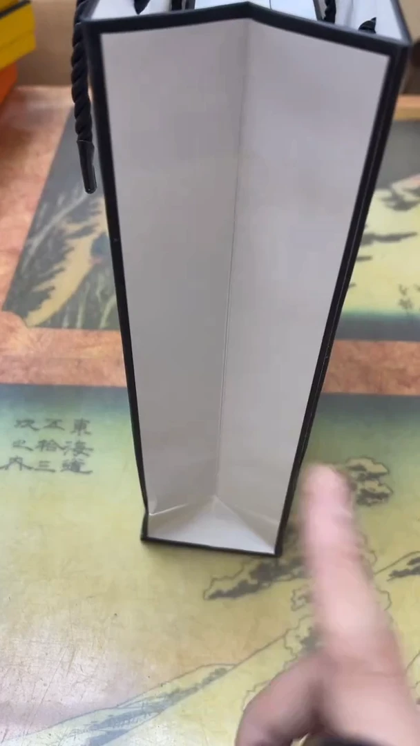 老二精选工艺品不****火b4374