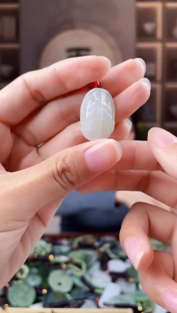 未镶嵌和田玉挂件拍一发一，多样性发货