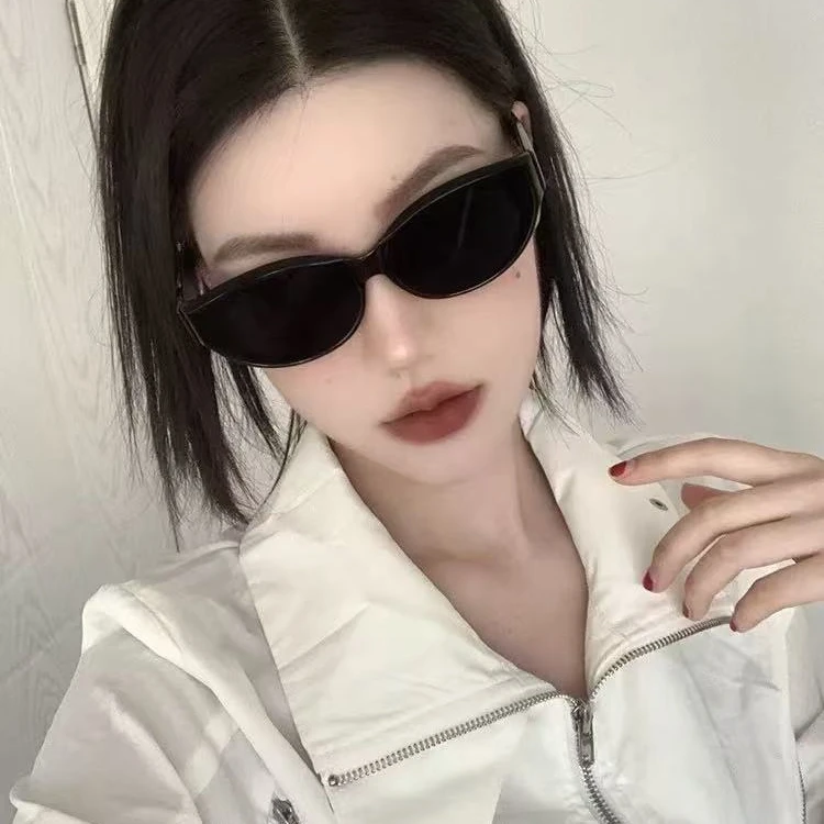 墨镜女复古辣妹猫眼小框眼镜偏光防紫外线太阳镜小脸