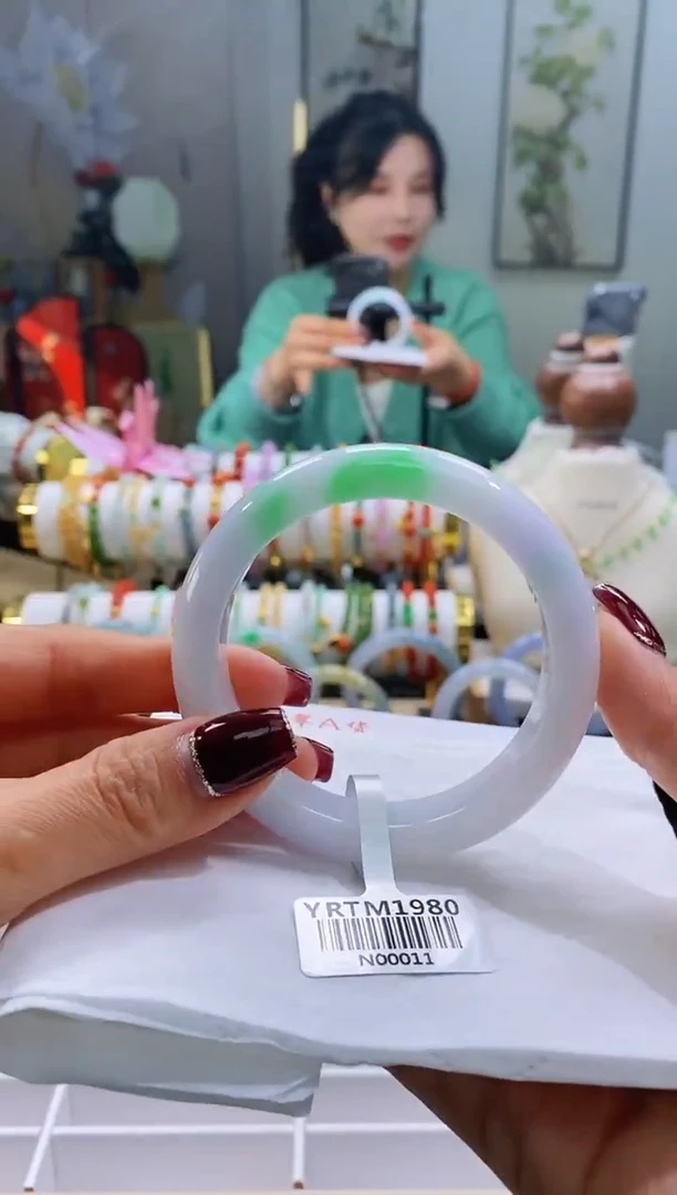 未镶嵌手镯翡翠34号57.7/13.0*9.0/N