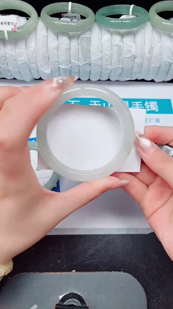 未镶嵌手镯石英质玉5-60/61