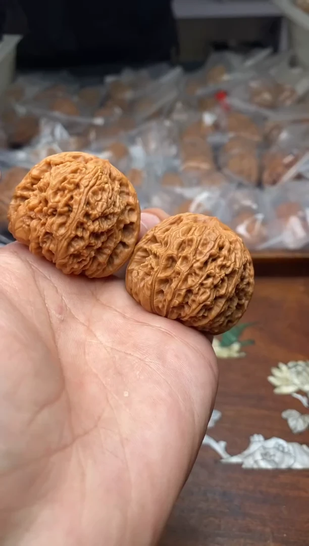 【闪购商品】文玩核桃把件A66号42尺南疆