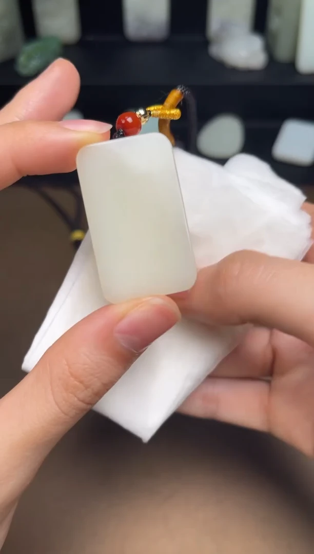 和田玉未镶嵌颈饰19