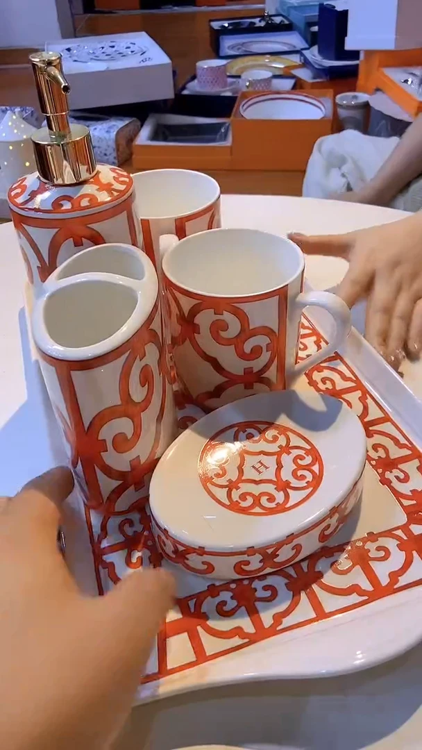 鸿辉家品牌瓷器，京东包邮！