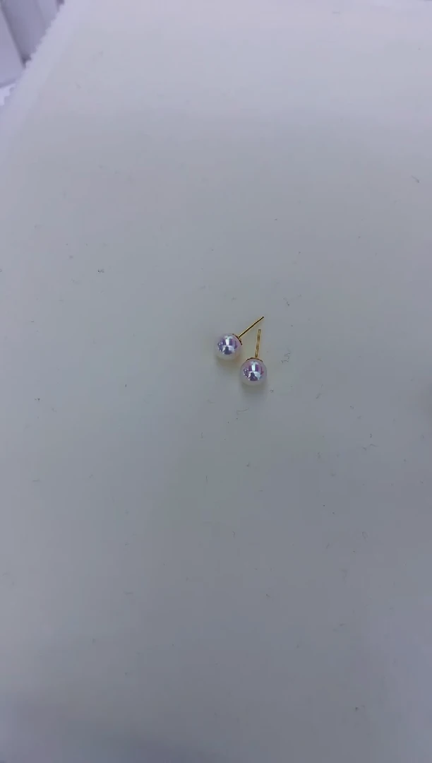 18K金镶嵌饰品海水珍珠5-6素钉定制