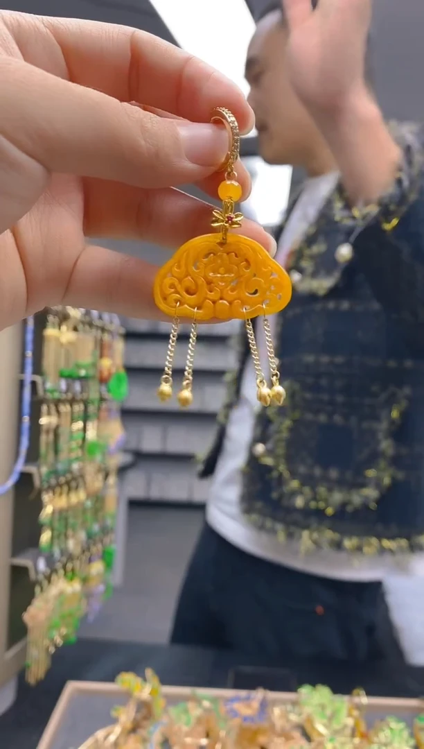 【闪购商品】翡翠耳饰合金0142翡翠耳包一个