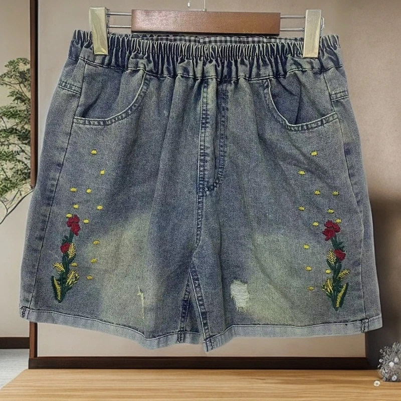 8138薄款复古文艺刺绣破洞女百搭阔脚裤水洗牛仔短裤