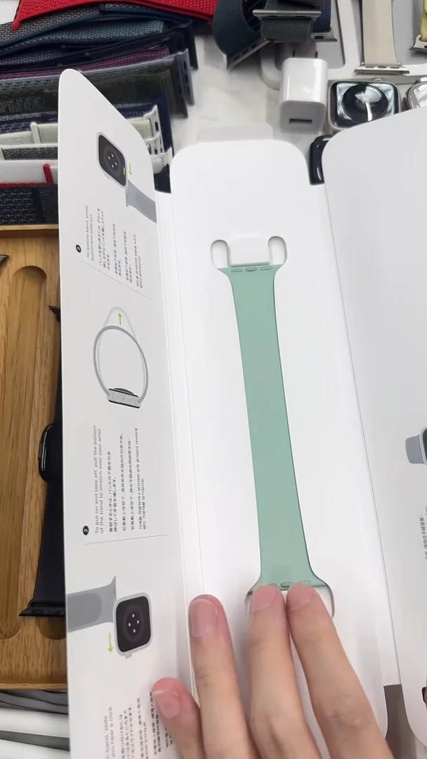 准新品h**i1910号 大表盘 单圈硅胶  7号 萤石绿