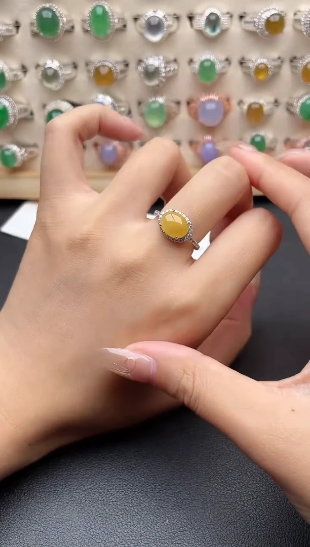 【闪购商品】翡翠戒指银S925镶嵌一物一证一礼盒