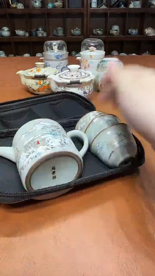 高雅艺术瓷简单清