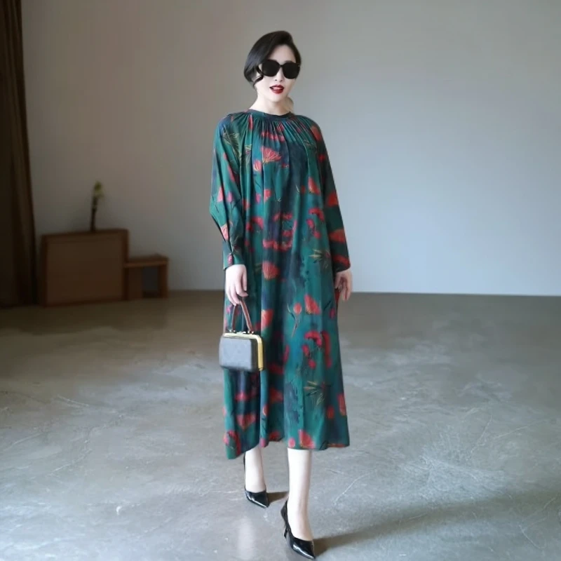 新款时尚轻奢宽松气质显瘦连衣裙25072