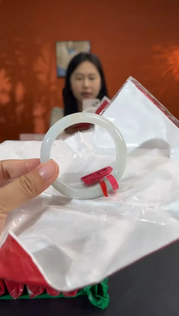 未镶嵌手镯翡翠53