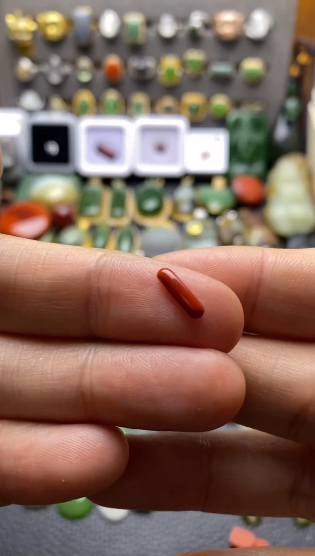 未镶嵌南红玛瑙珠宝半成品又****告戒面