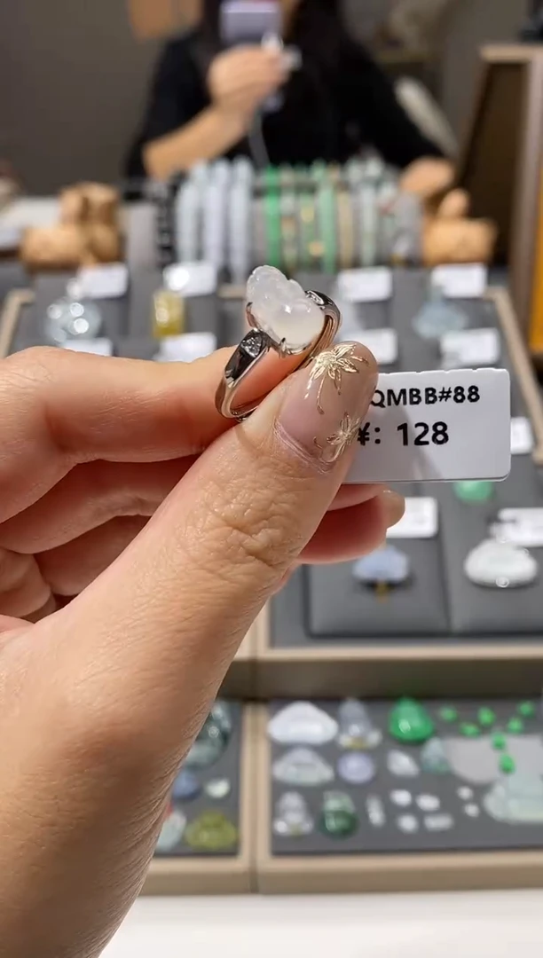银S925镶嵌戒指翡翠戒指