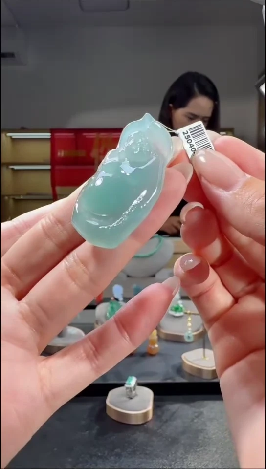 吊坠(不含链)未镶嵌翡翠佛公