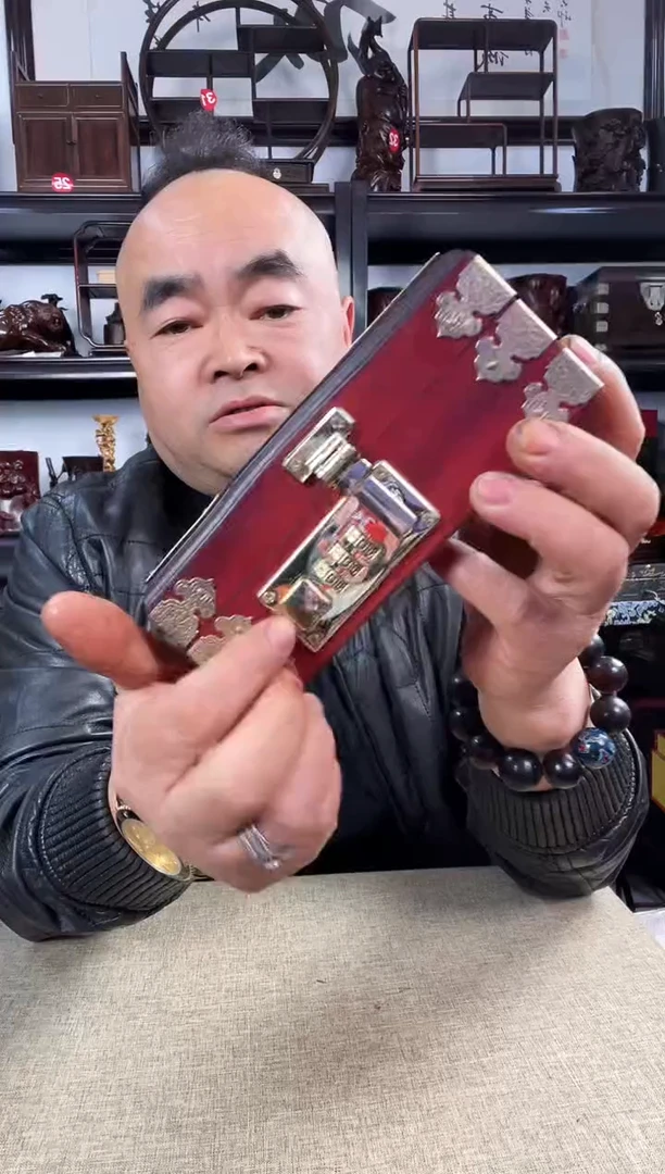 木老李红木工艺品长方盒