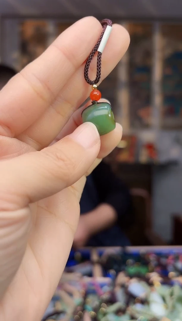 【闪购商品】和田玉颈饰未镶嵌拍一发一