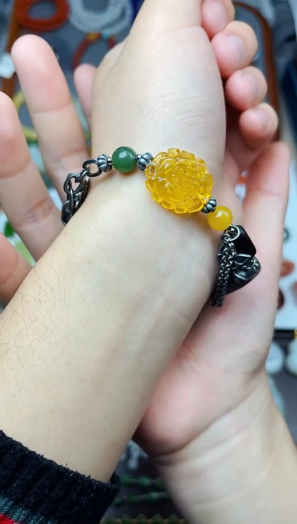 未镶嵌琥珀手镯花花半镯06