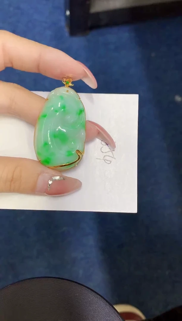 【闪购商品】翡翠颈饰18K金镶嵌000000000000