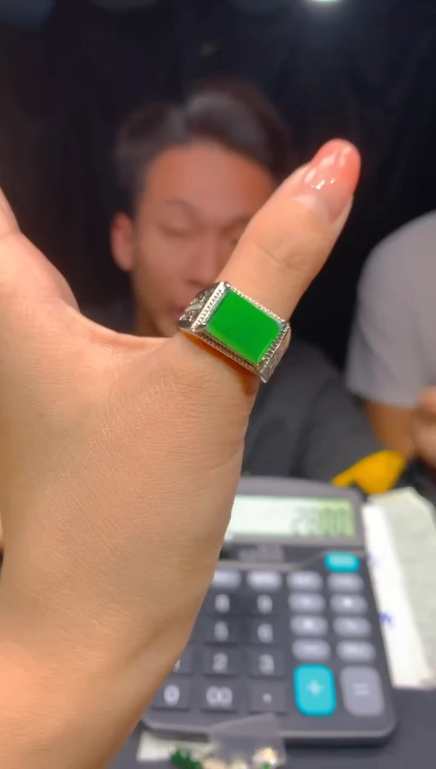 【闪购商品】定制翡翠未镶嵌129多样性发货（发其一）