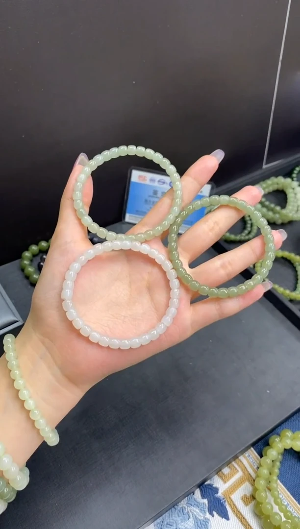 手串未镶嵌和田玉卡6mm 直切 多样性发1