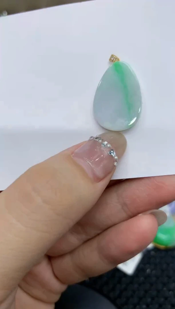 【闪购商品】翡翠颈饰18K金镶嵌222222222