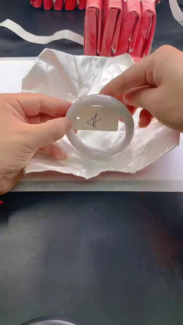 未镶嵌手镯翡翠283