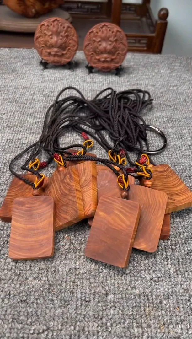 柏木（崖柏）461平安无事牌 到手一个