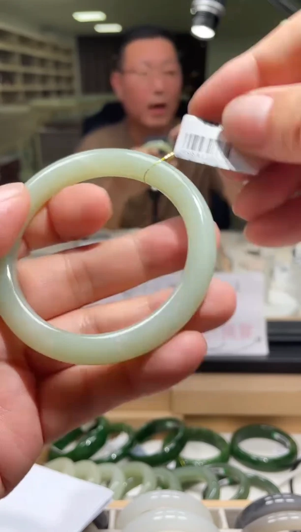 未镶嵌手镯和田玉58-60圈口 2003