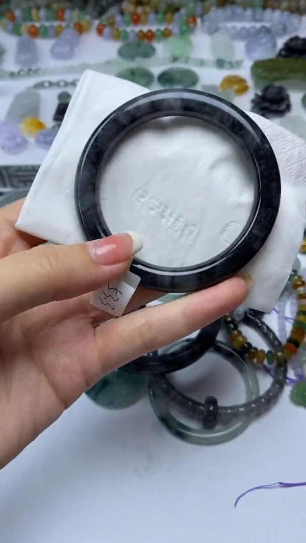 未镶嵌手镯翡翠我****B翡翠