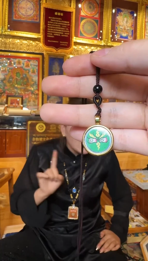 吊坠绿财神---热贡纯手绘