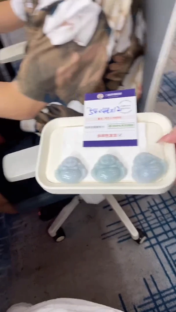 未镶嵌挂件翡翠大佛公FL23配绳/多样性发其一CP